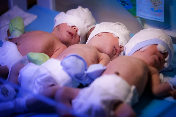 IVF and Multiple Births: Risks and Management